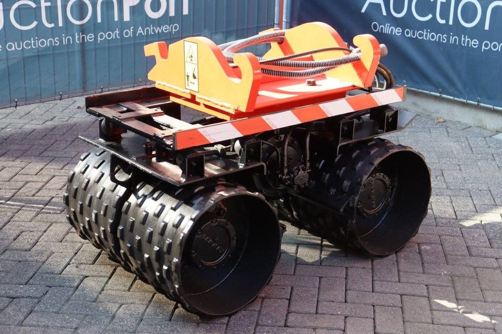 Verdichtingswals Engcontech CW30 Diesel