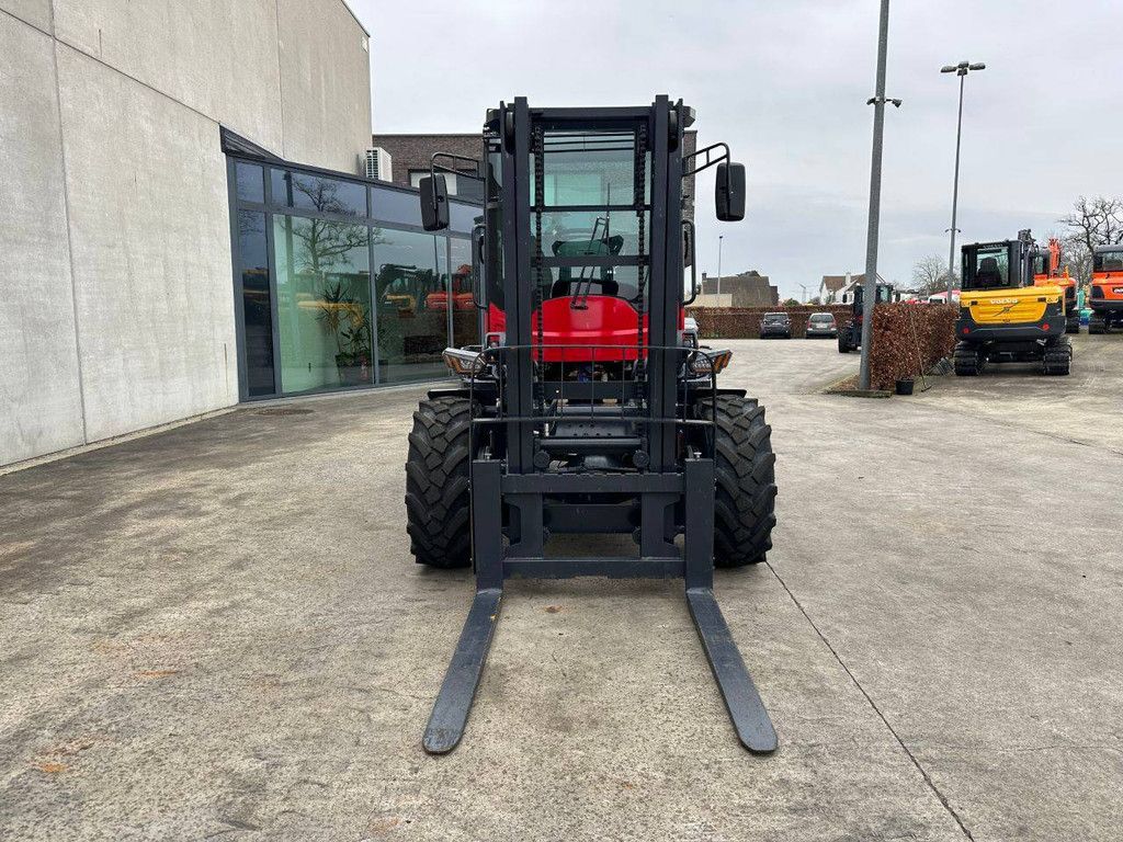 Rough Terrain Forklift Blanche TW-3T Diesel 3000kg 3m 2025 New