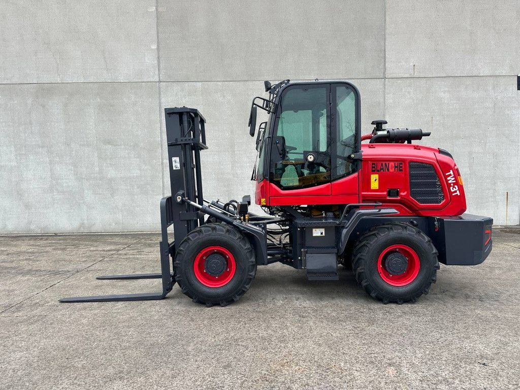 Rough Terrain Forklift Blanche TW-3T Diesel 3000kg 3m 2025 New