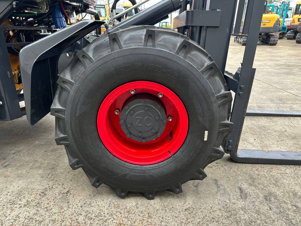 Rough Terrain Forklift Blanche TW-3T Diesel 3000kg 3m 2025 New