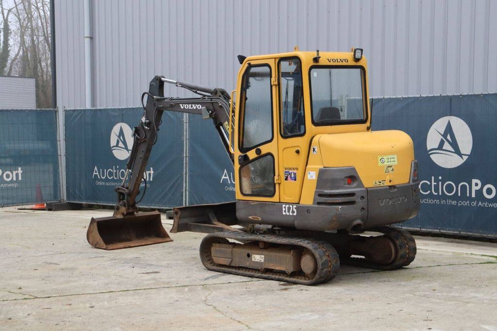 Crawler excavator Volvo EC25 Diesel 17.1kW 2007