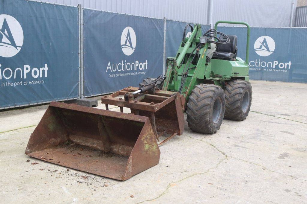 Kniklader Striegel 190 DYA Diesel 37pk 2005