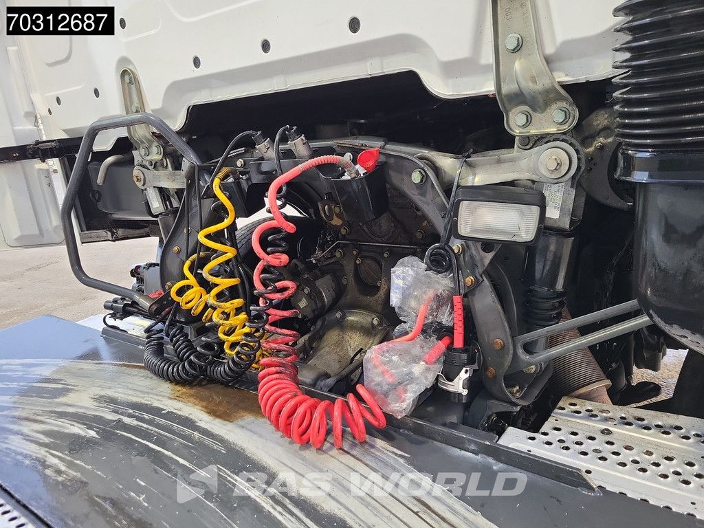 Mercedes Actros Actros 1842 4X2 GigaSpace NL Mega 2xTanks Standklima