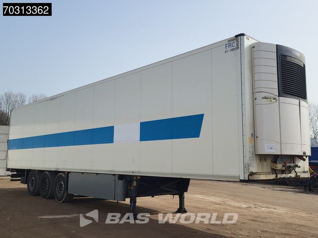 Schmitz SCB*S3B 3 Achsen Meat Fleisch Doppelverdampfer