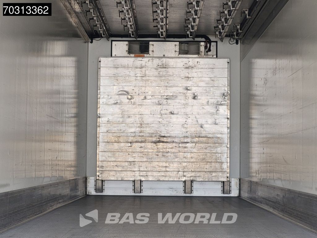 Schmitz SCB*S3B 3 Achsen Meat Fleisch Doppelverdampfer