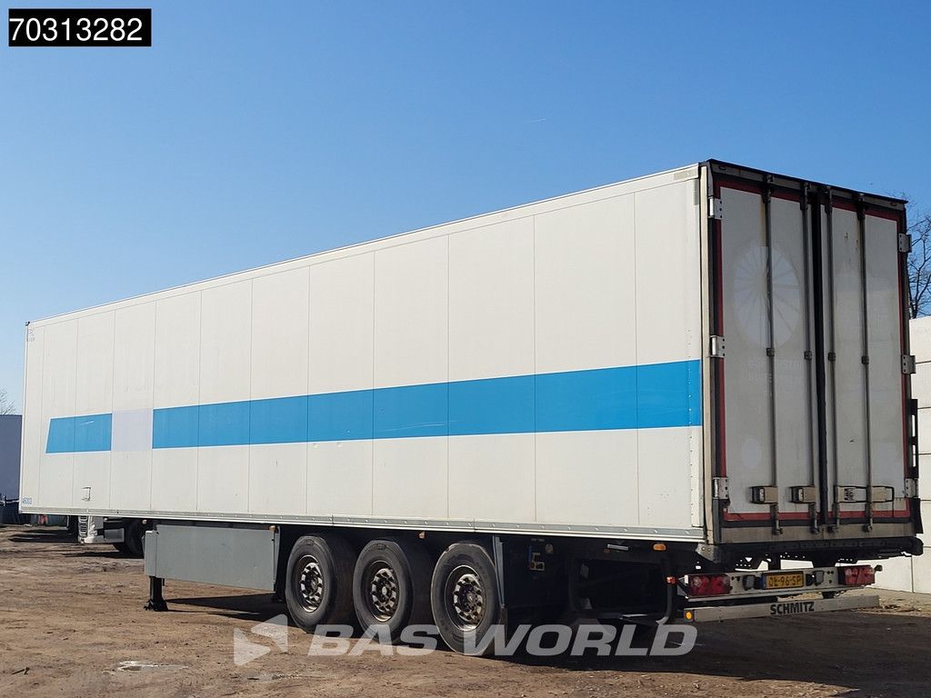 Schmitz SKO24 3 Achsen TUV 09/26 Meat Hang