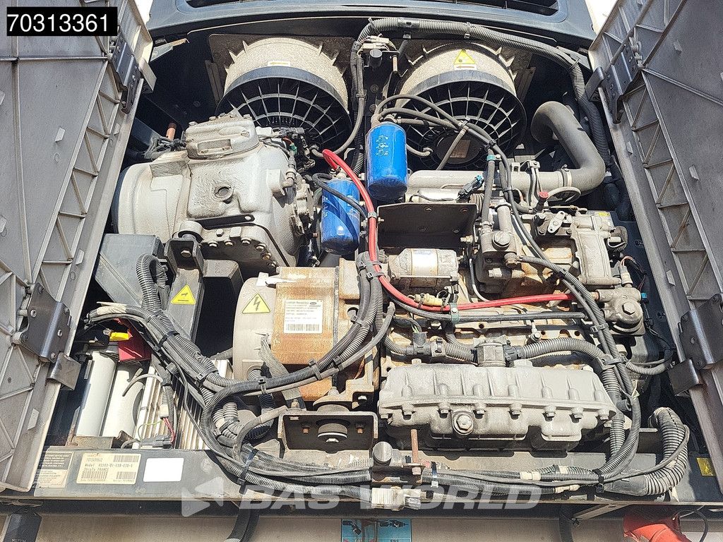 Schmitz SCB*S3B 3 Achsen Meat Fleisch Doppelverdampfer