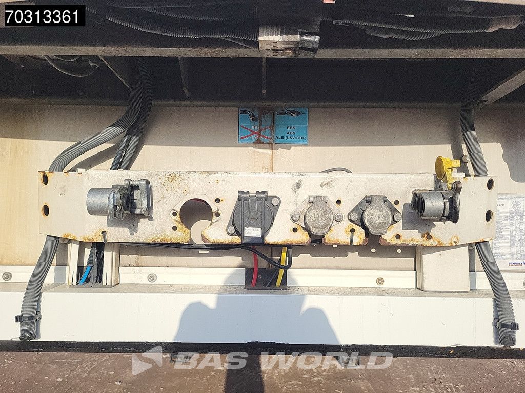 Schmitz SCB*S3B 3 Achsen Meat Fleisch Doppelverdampfer