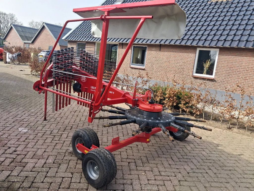 Lely Hibiscus 485 s hark