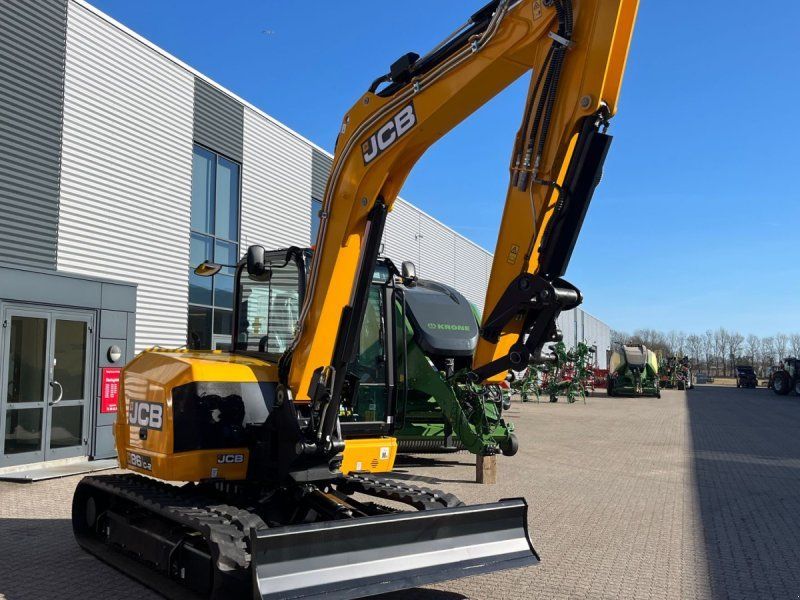 JCB 86C-2