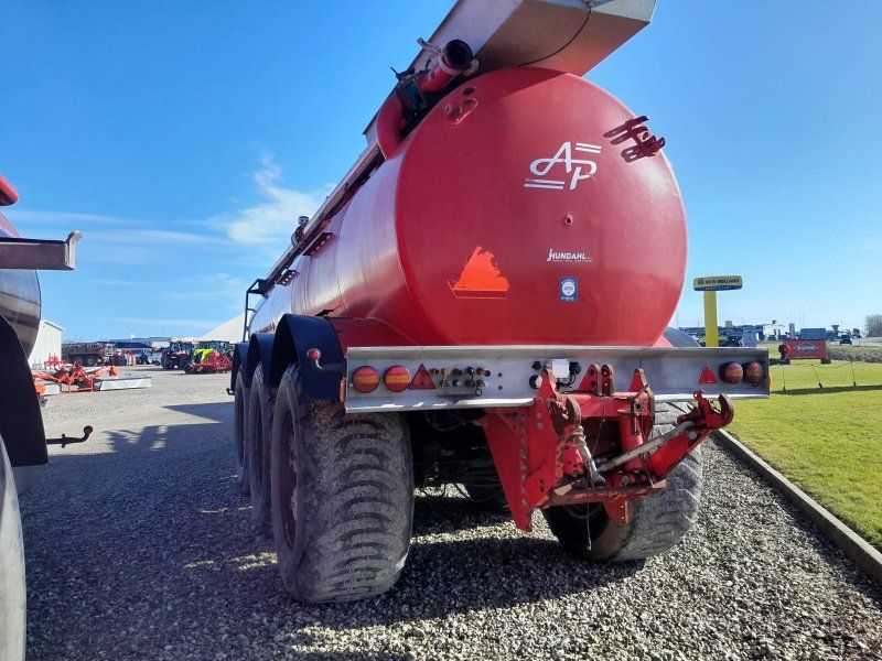 AP 25M3 TÅRN OG LIFT