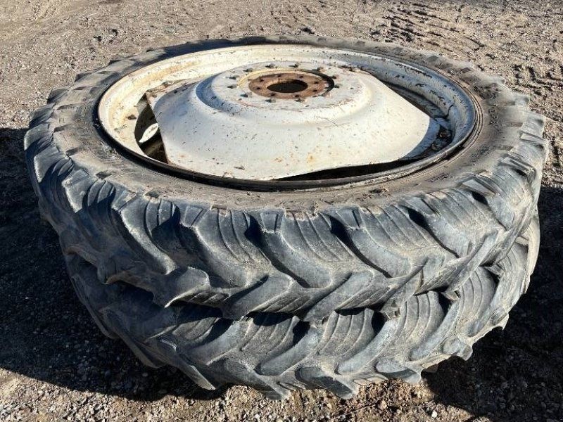 Alliance 300/95-46 & 270/95-32