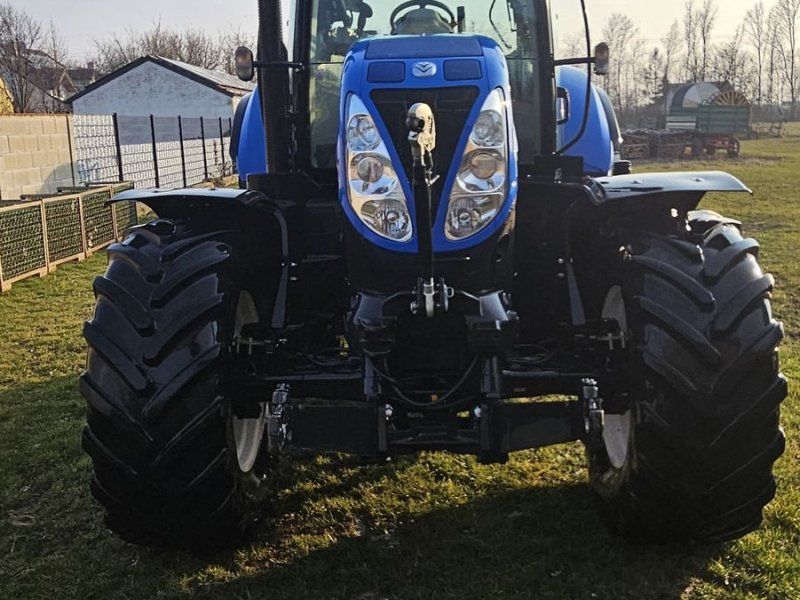 New Holland T7.200 Auto Command