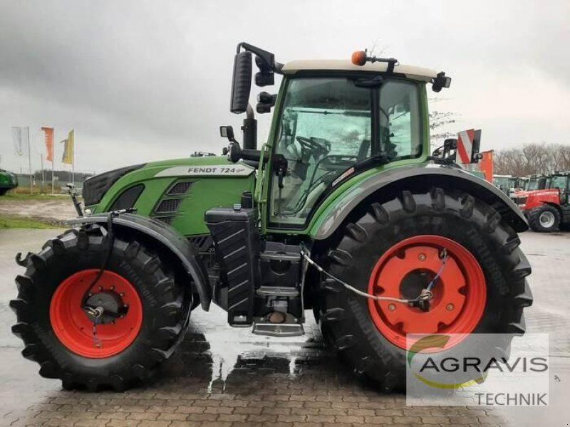 Fendt 724 VARIO S4 Profi Plus