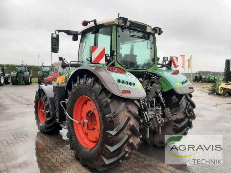 Fendt 724 VARIO S4 Profi Plus