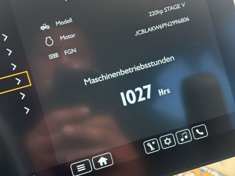 JCB Fastrac 4220 iCON