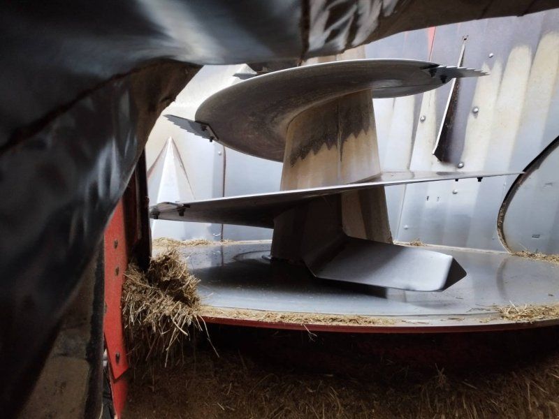 Kuhn PROFILE 1670 PLUS