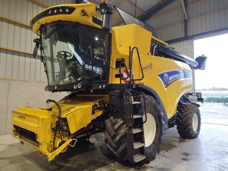 New Holland CX8.70