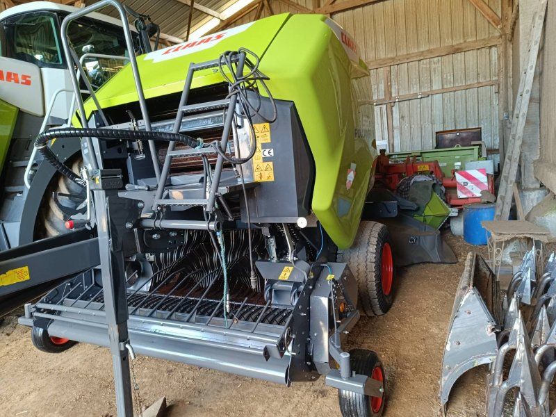 Claas Presse à balles rondes Rollant 520RC