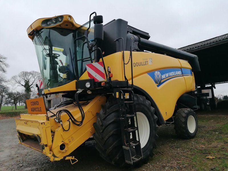 New Holland CX6080