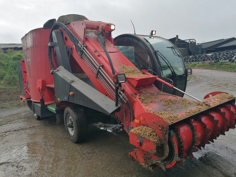 Kuhn SPV14