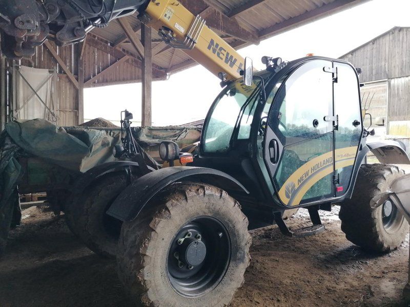 New Holland TH7.42