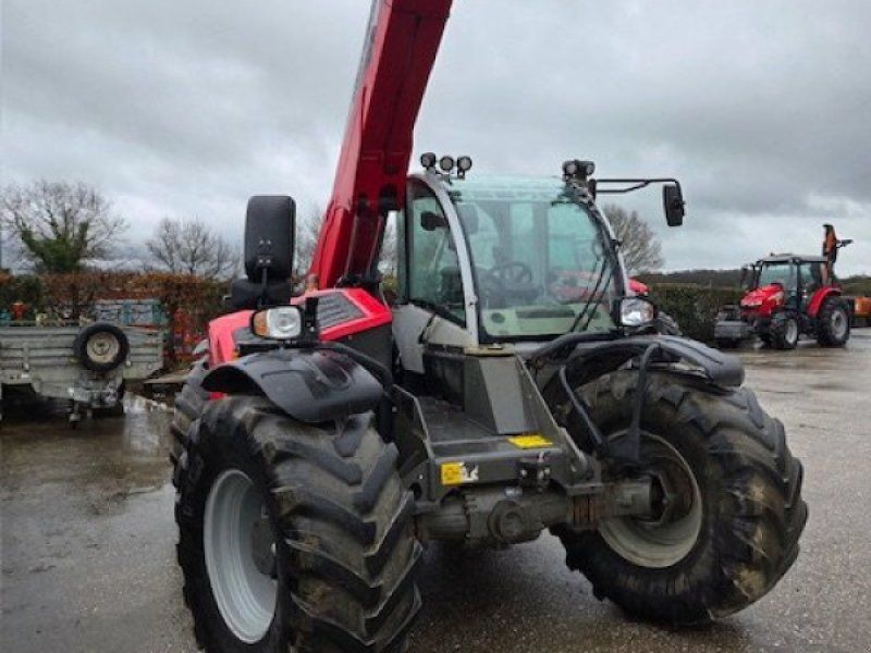 Massey Ferguson TH8043