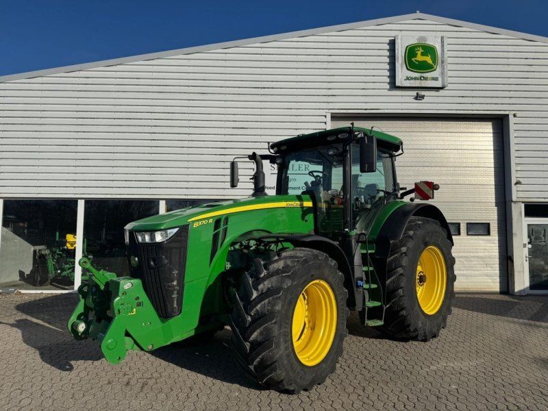 John Deere 8370R