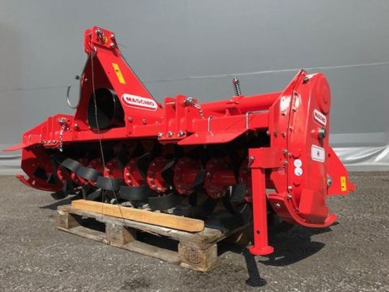 Maschio H205, Arbeitstiefe 22cm