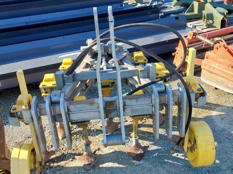 Weinberggrubber, 9zinkig, hydr. Verschiebung 110-160cm 12475