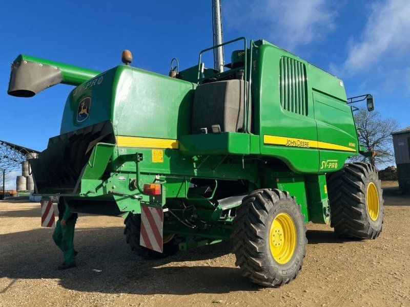 John Deere W540