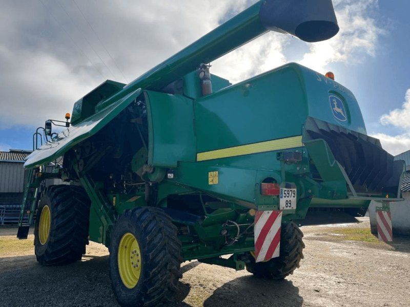 John Deere W540