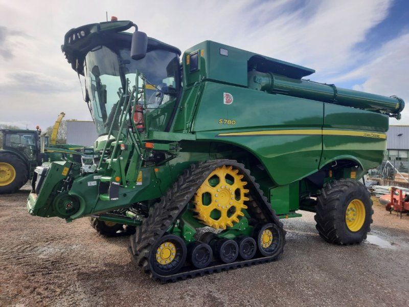 John Deere S780I