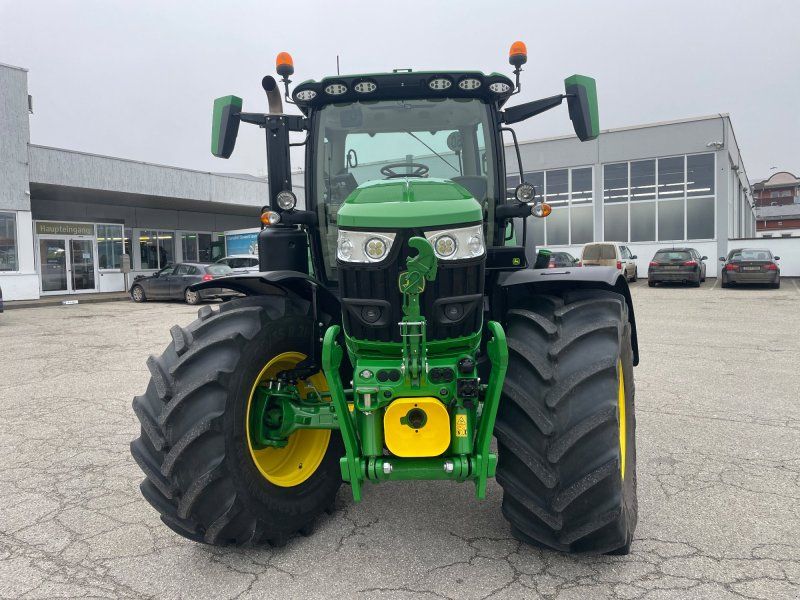 John Deere 6R185