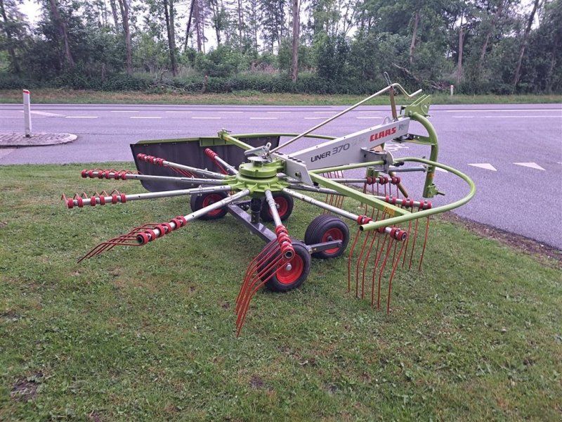 Claas LINER 370 RIVE