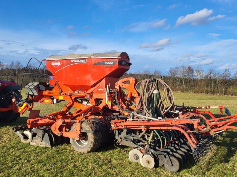 Kuhn Speedliner 4000 Gødningsplacering / Frøudstyr