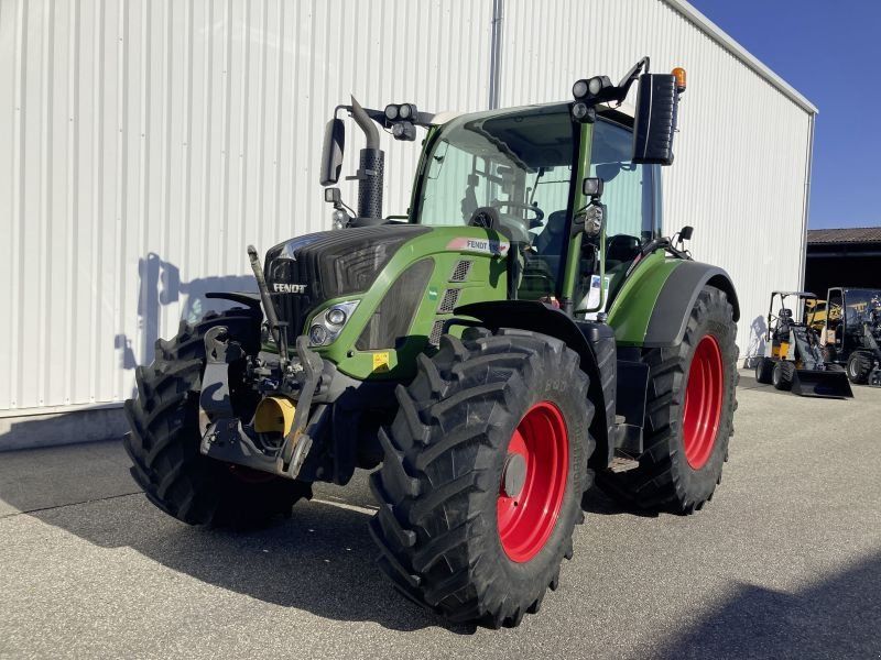 Fendt 516 VARIO S4 PROFI PLUS