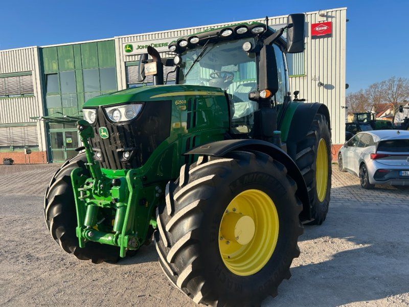 John Deere 6250R
