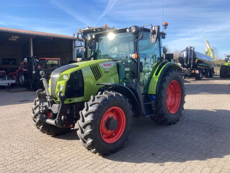 Claas Arion 420