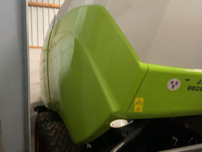 Claas Quadrant 5200 FC