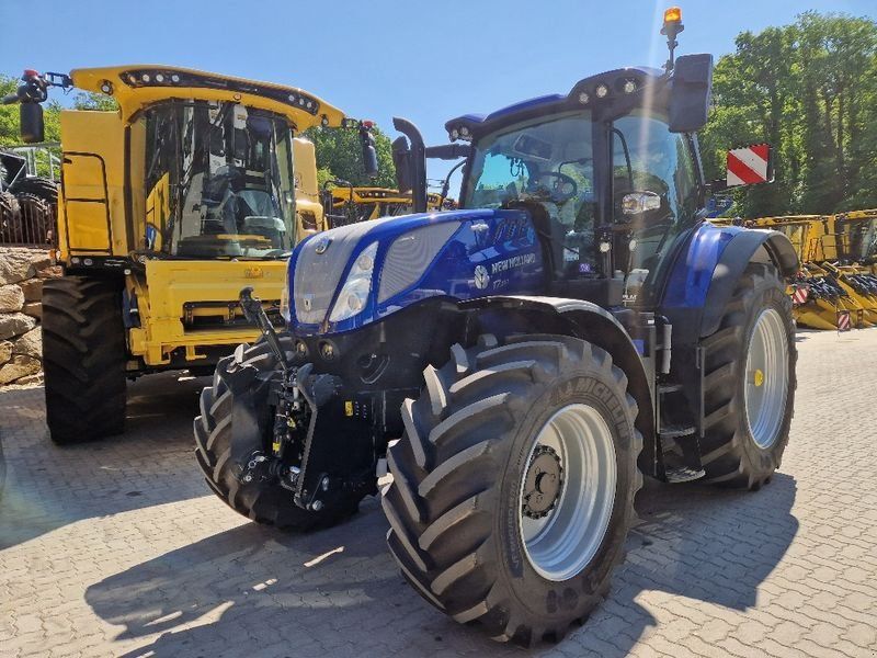 New Holland T7.230 PLM Auto Command