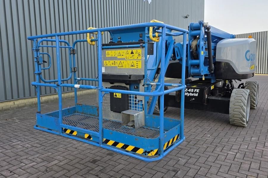 Genie Z45FE/DC HYBRID Hybrid, 4x4 Drive, 16m Working Hei