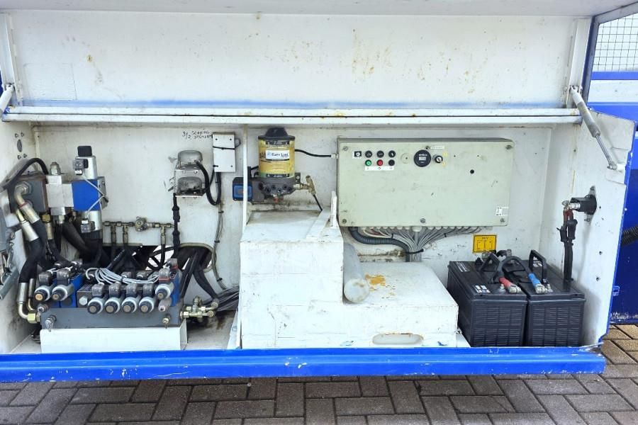 Holland Lift COMBISTAR B-195DL25-4WD/P/N Diesel, 4x4 Drive, 21.