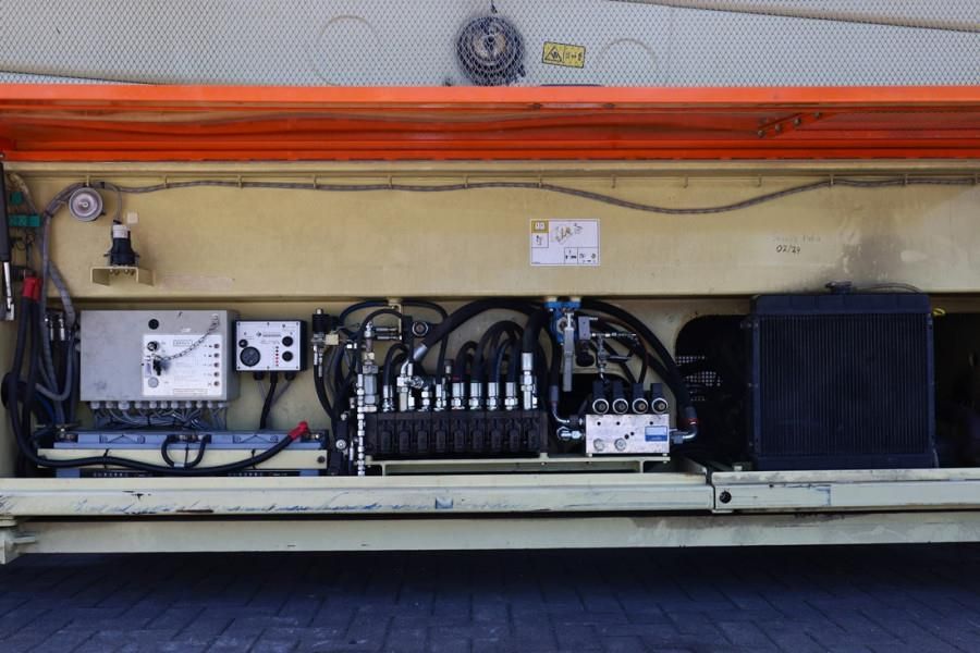 JLG SL245-12 Diesel, 4x4x4 Drive, 26.5m Working Height