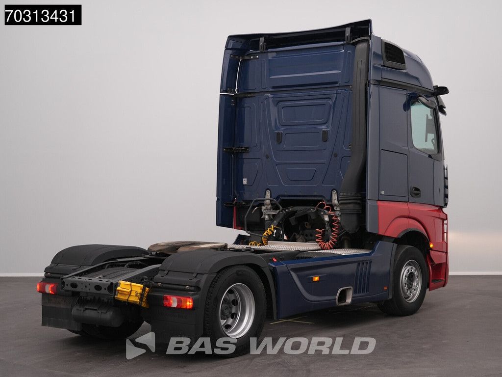 Mercedes Actros 1846 4X2 Bigspace Retarder Mirrorcam Navi