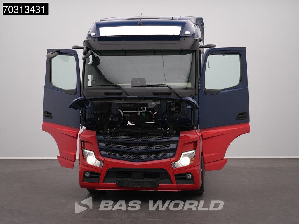 Mercedes Actros 1846 4X2 Bigspace Retarder Mirrorcam Navi