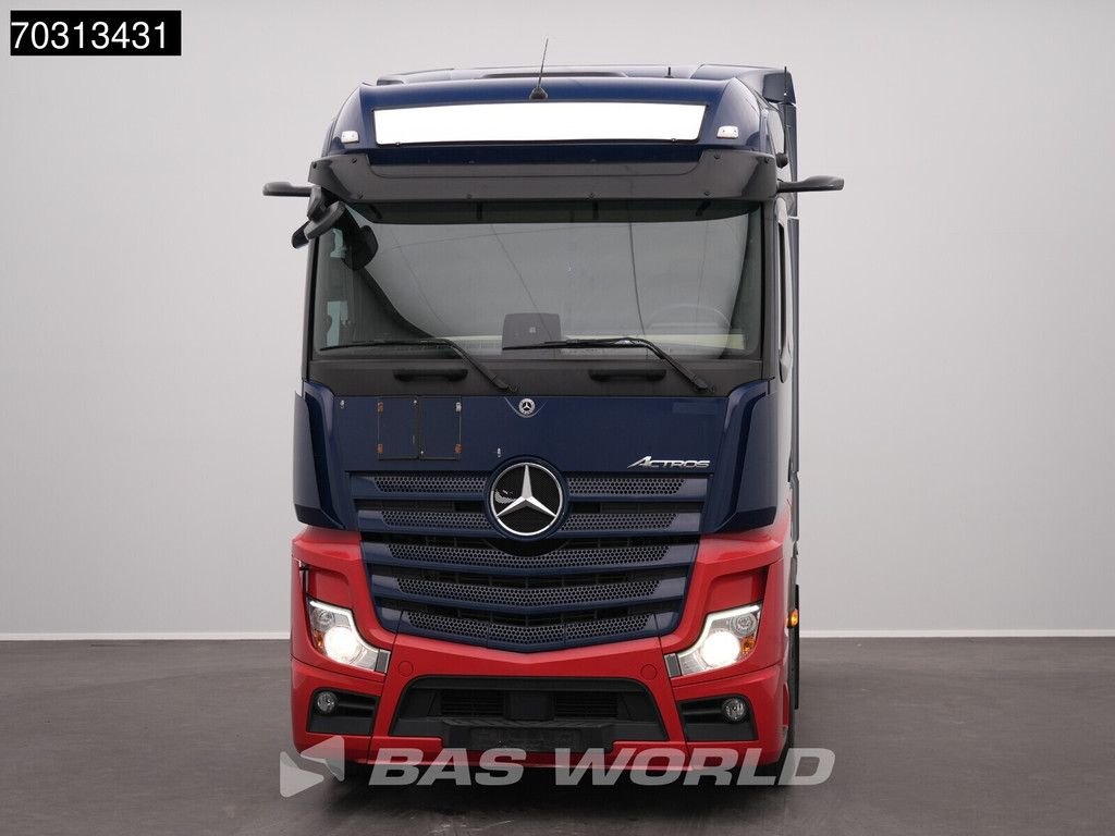 Mercedes Actros 1846 4X2 Bigspace Retarder Mirrorcam Navi