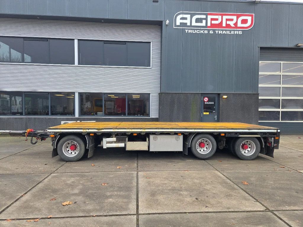 Floor 3 as uitschuiver,APK, liftas ,oprijvoorbereiding