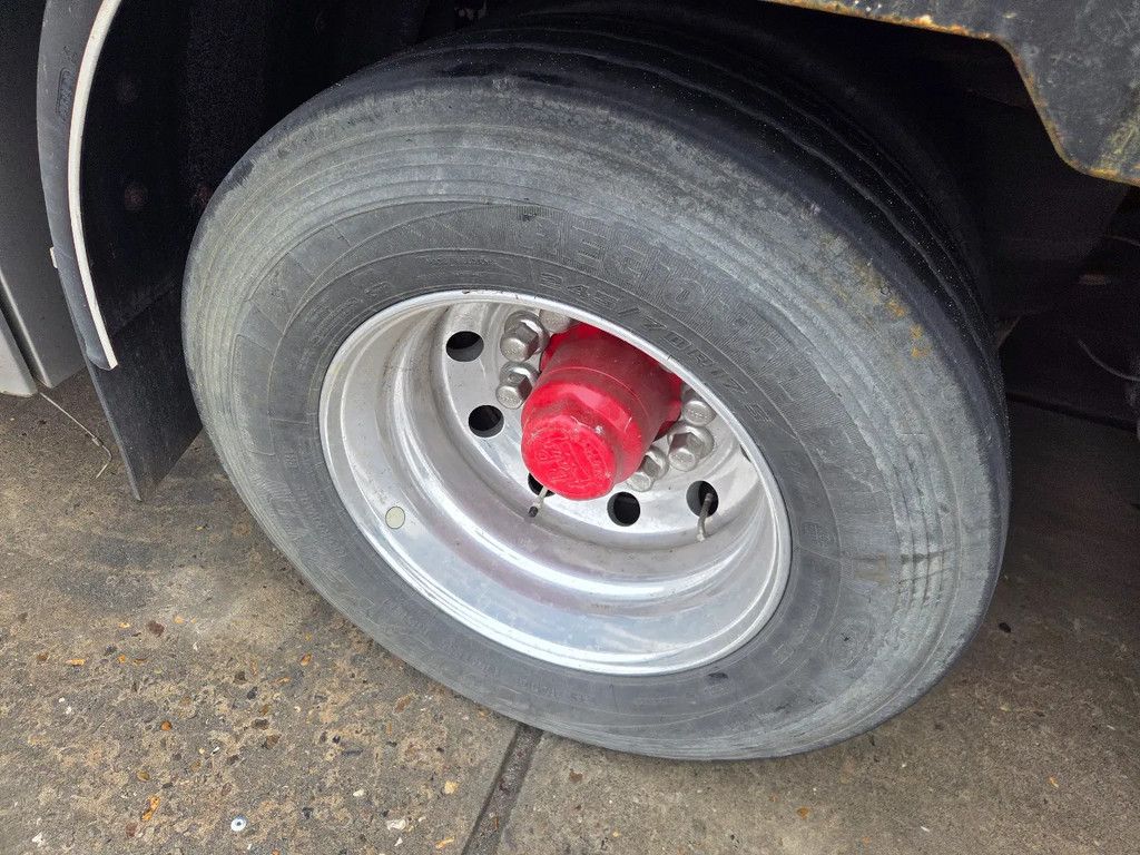 Floor 3 as uitschuiver,APK, liftas ,oprijvoorbereiding