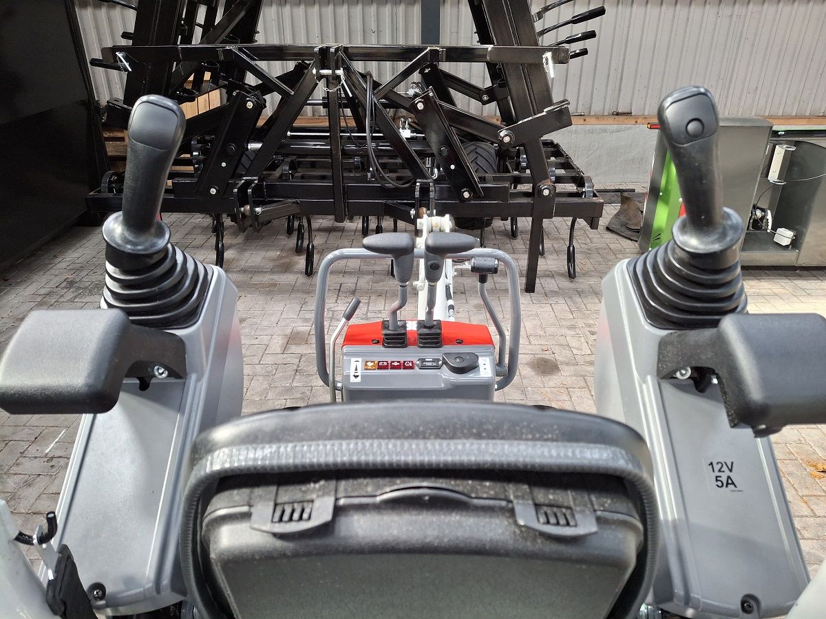 Takeuchi TB210R, minigraver, minikraan, BJ2025, Nieuw!